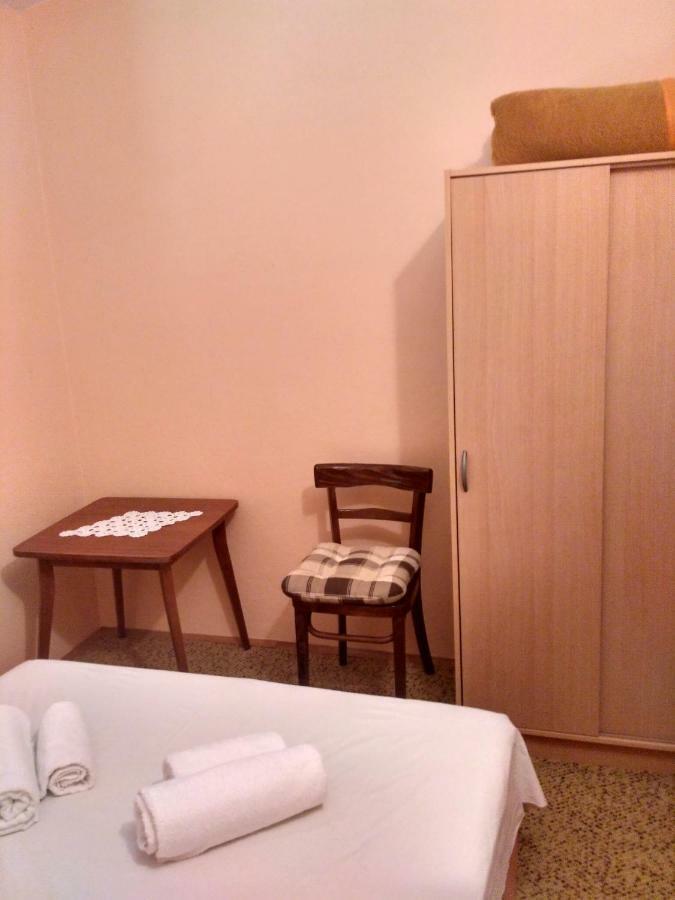 Apartmani Tonica Sukošan Exterior foto